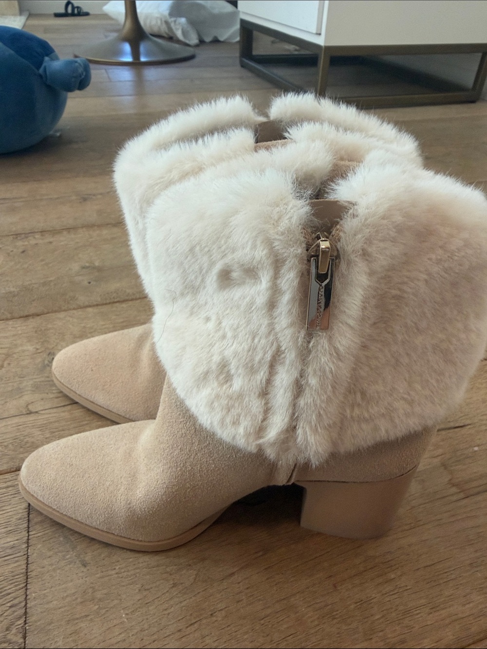 Vince Camuto Cream Faux Fur Fold-Over Ankle Boots - Picture 3 of 5